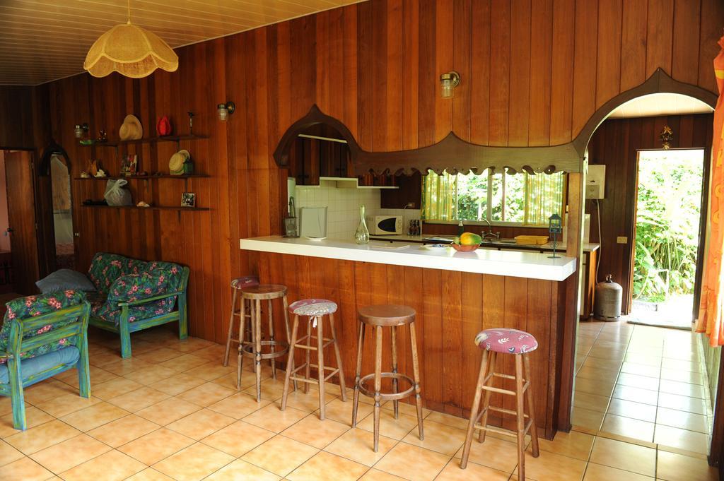 Pension Te Miti - Plage-Beach 200M - Mahana Parc & Vaiava Beach Pk18 - B&B Chambres Ou Dortoir Punaauia  Exteriér fotografie